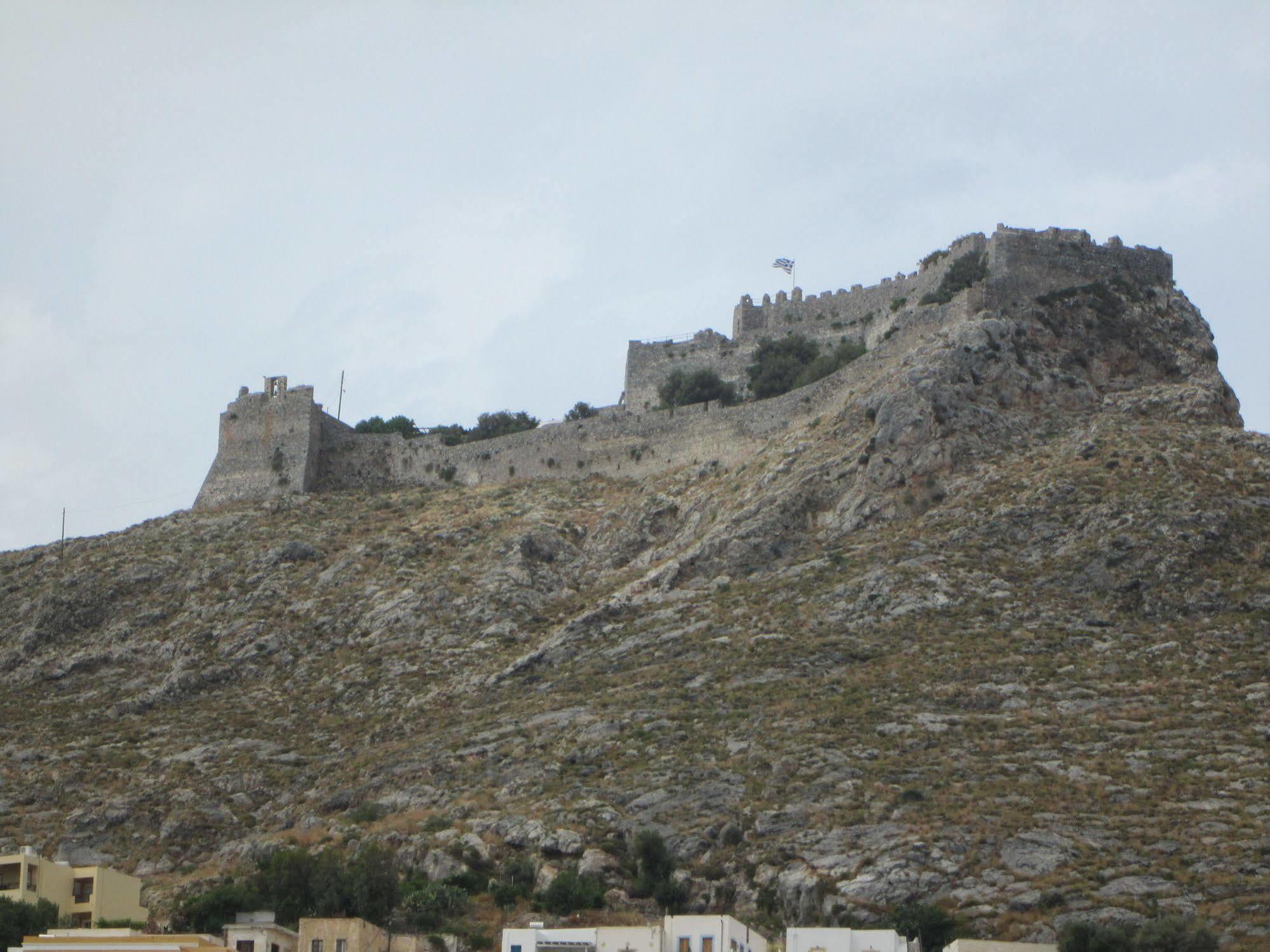 Anemi Leros Apartments Panteli Eksteriør bilde