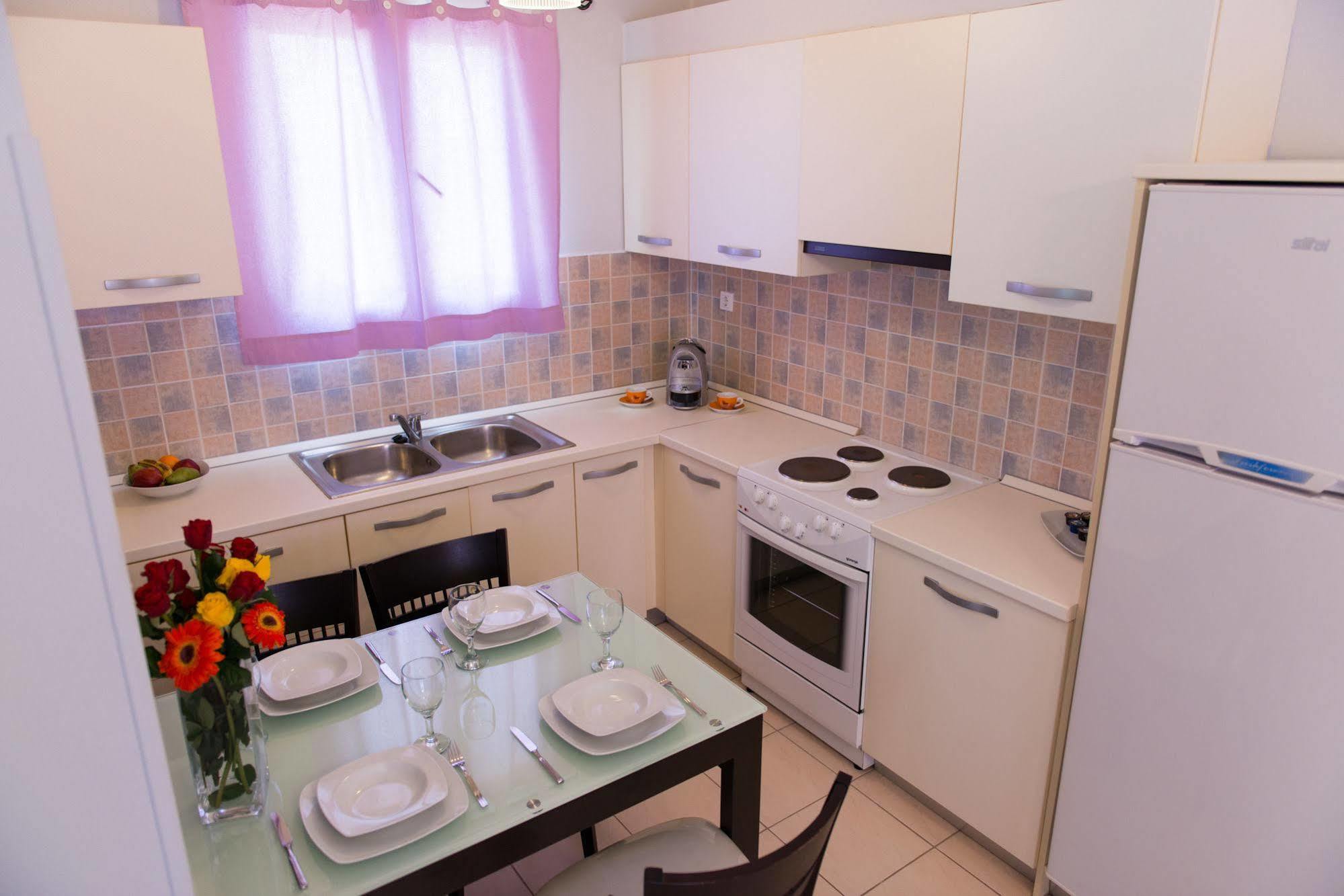 Anemi Leros Apartments Panteli Eksteriør bilde